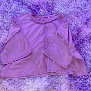 Inside-Out Looking Cropped Tee